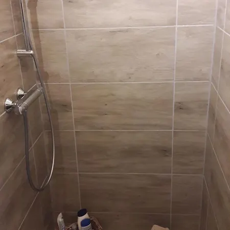 Unten Im Dorf Apartment